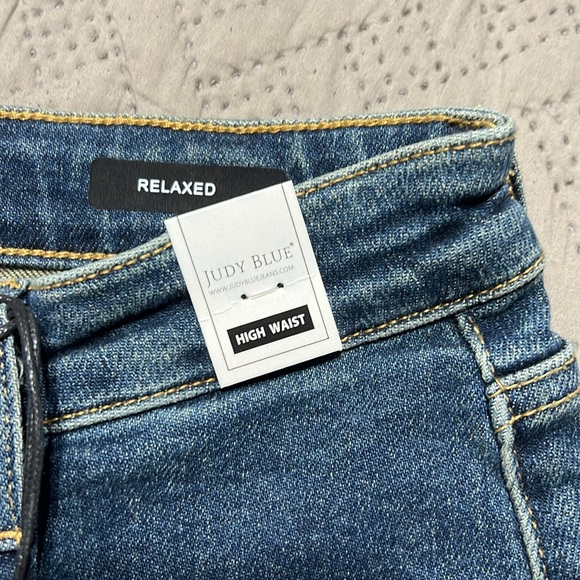 Judy blue brand new with tags relaxed jeans size 7/28 - Picture 4 of 6